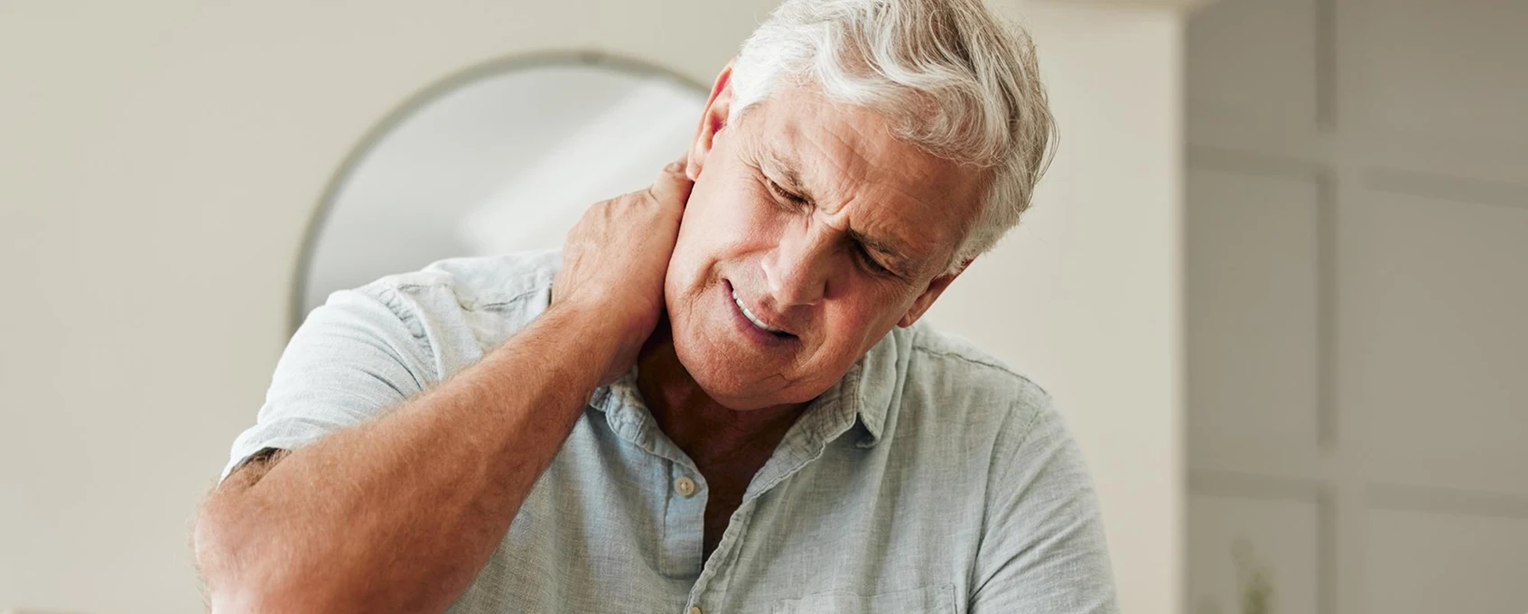 Head and Neck Cancer Symptoms Patients Often Miss: Subtle Warning Signs, Risk Context, and When to Seek Care